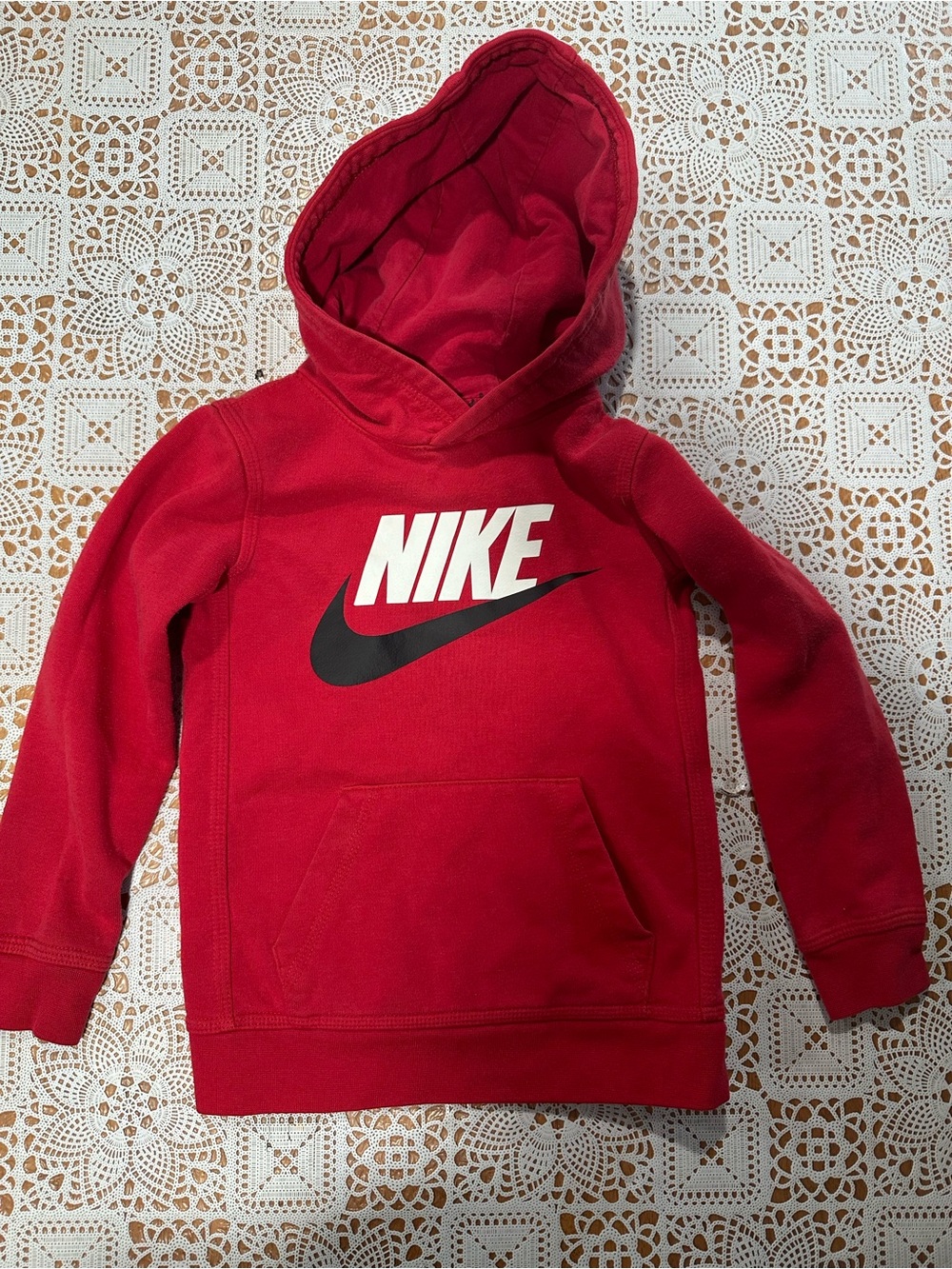 Nike Kids Red Fleece Pullover Hoodie Logo Size 5 4-5 Years